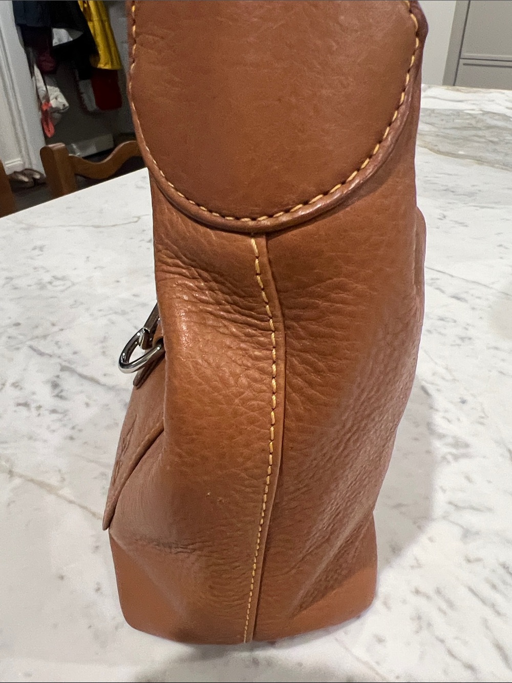 Dooney & Bourke Genuine Leather Annalisa Lock Sac Camel Handbag - Picture 5 of 10